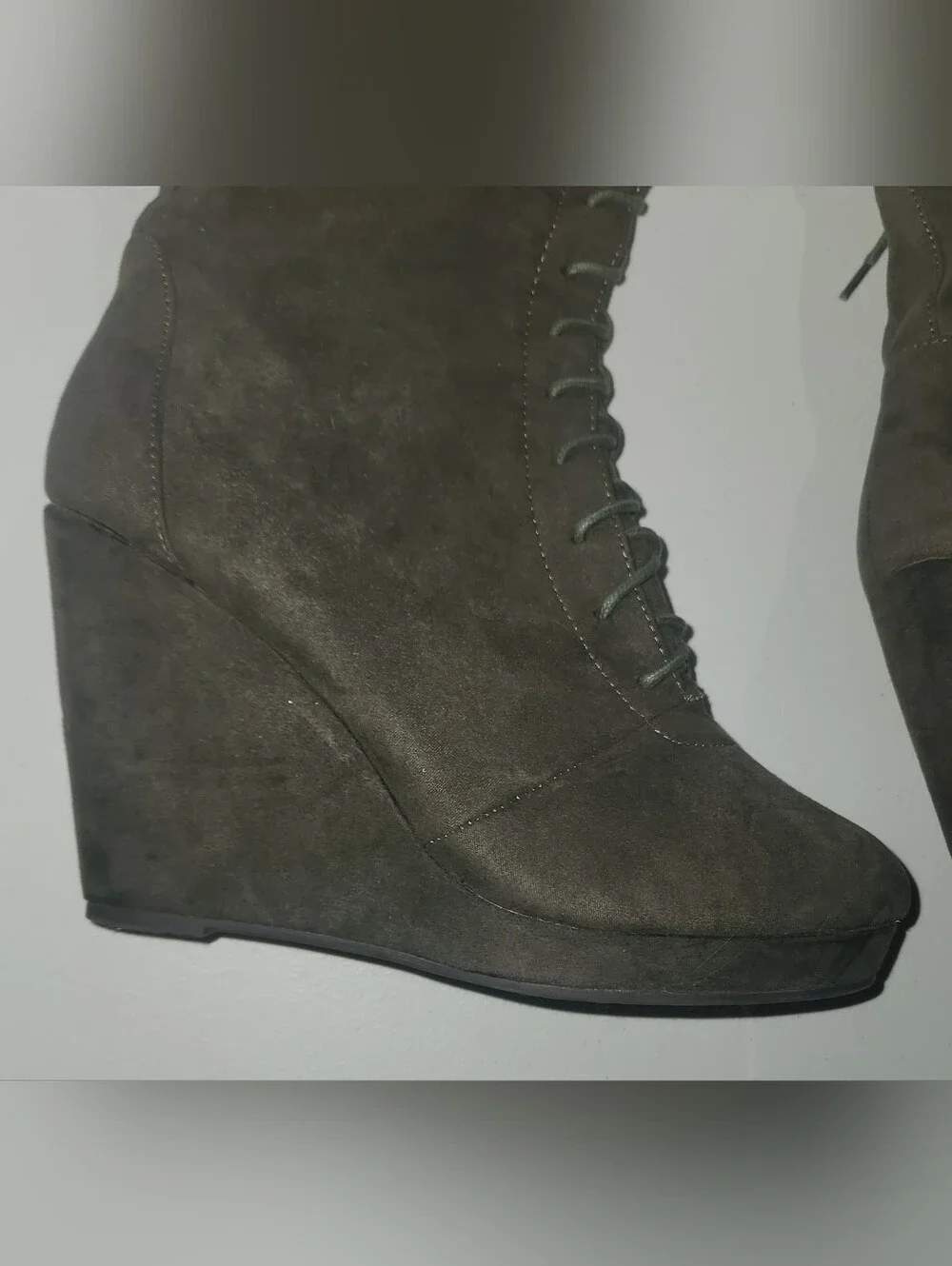 Cato Olive Green Knee High Faux Suede Boots Lace Up Side Zip Size 8.5